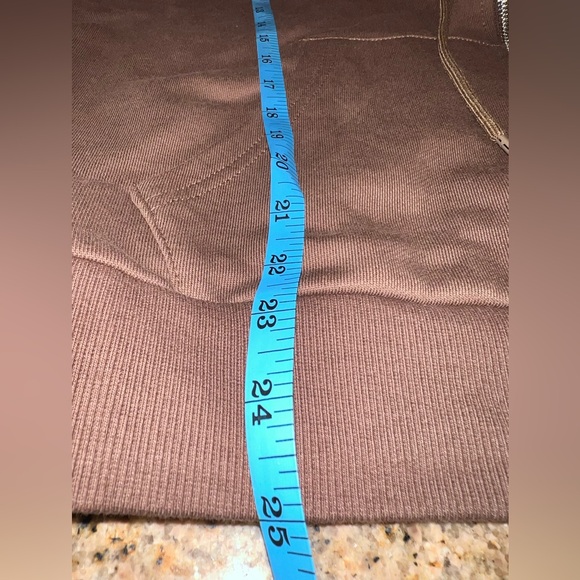 Princess Polly All Day Oversized Hoodie Chocolate, Size 6 NWT - Picture 8 of 9